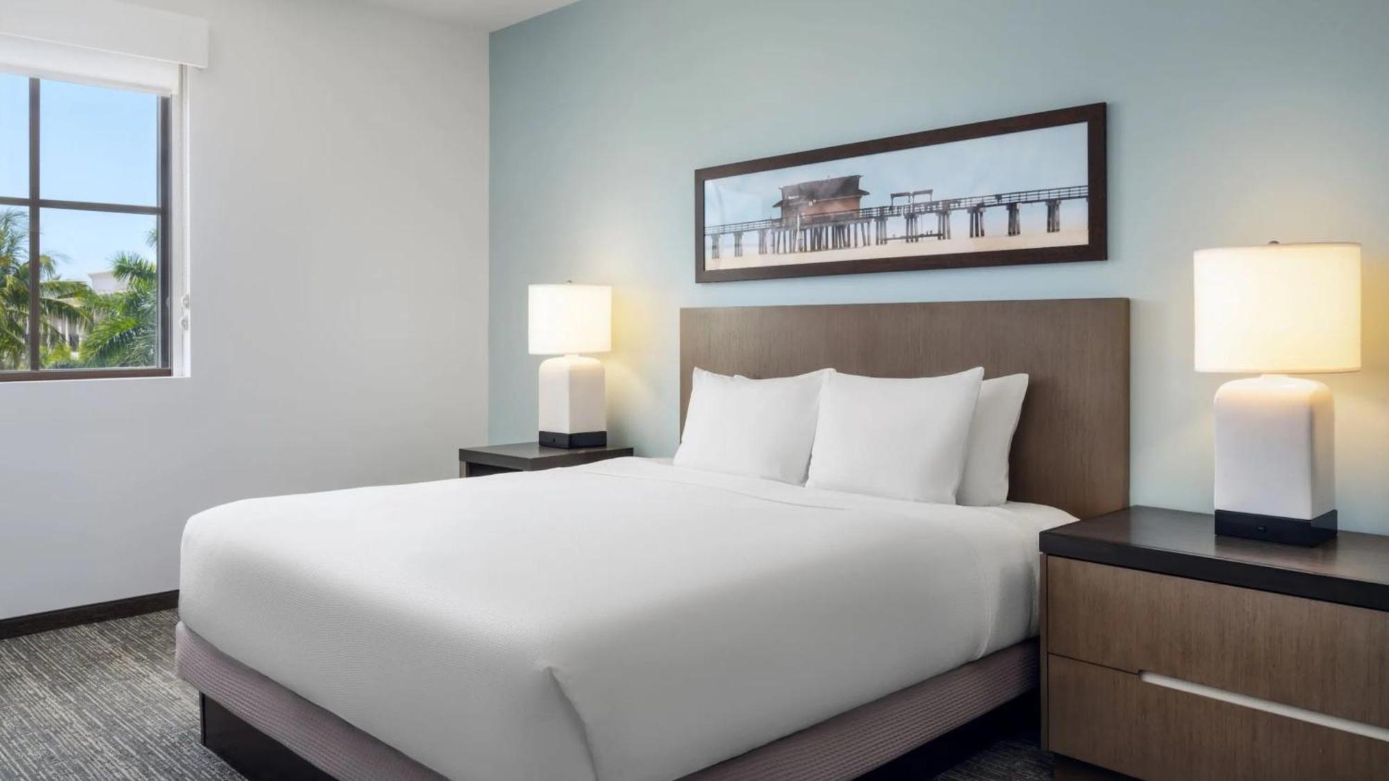 Hyatt House Naples 5Th Avenue Hotel Exterior foto
